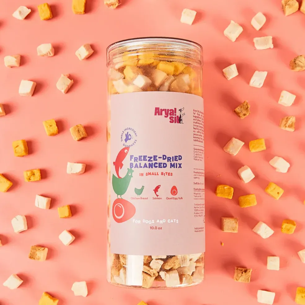 Arya Sit Freeze-Dried Balanced Mix in Small Bites Treats for Dogs & Cats