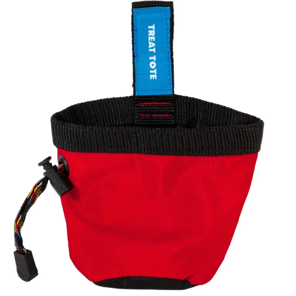 Chuckit! Treat Tote Treat Pouch For Puppy Training - 1 Cup (assorted colors)