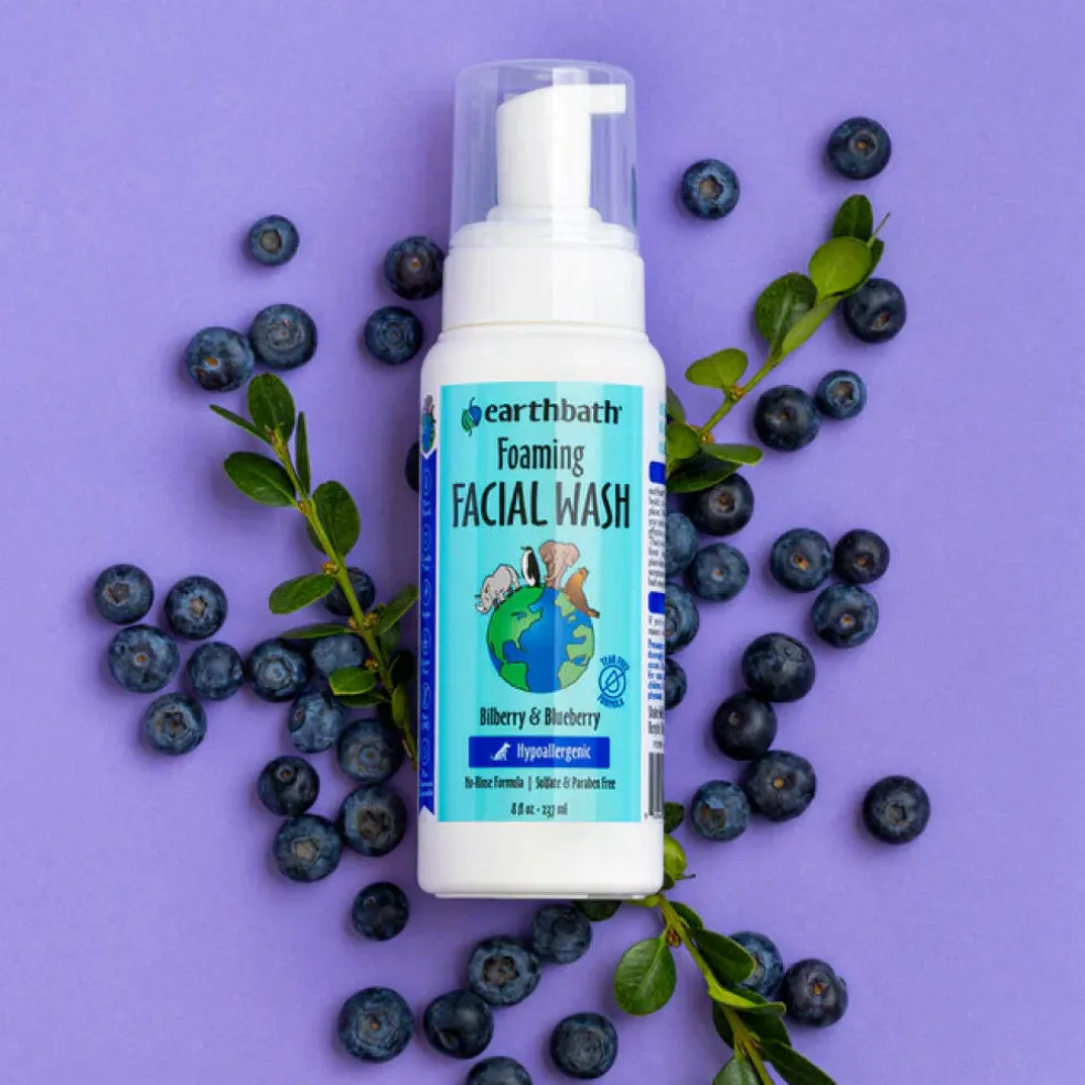 Earthbath Bilberry & Blueberry Foaming Facial Wash for Dogs & Cats (8 oz)