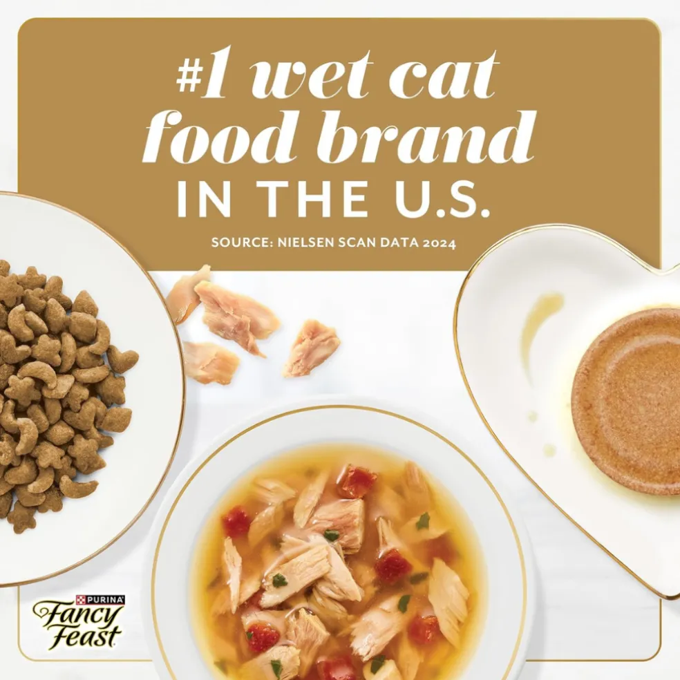 Fancy Feast Purely Natural Cat Treat Variety Pack (10 pouches)