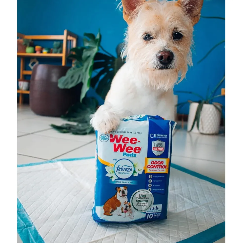 Four Paws Wee-Wee Odor Control Dog Training Pads with Febreze Freshness- 22x23"