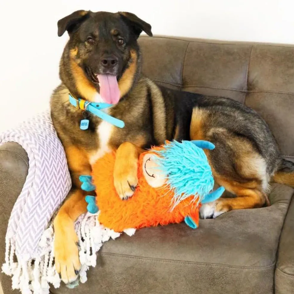 KONG Comfort Highland Cow Toy For Dogs (Assorted Colors)