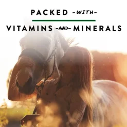 Manna Pro Alfalfa & Molasses Bite-Sized Nugget Treats for Horses