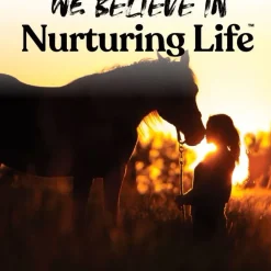 Manna Pro Alfalfa & Molasses Bite-Sized Nugget Treats for Horses