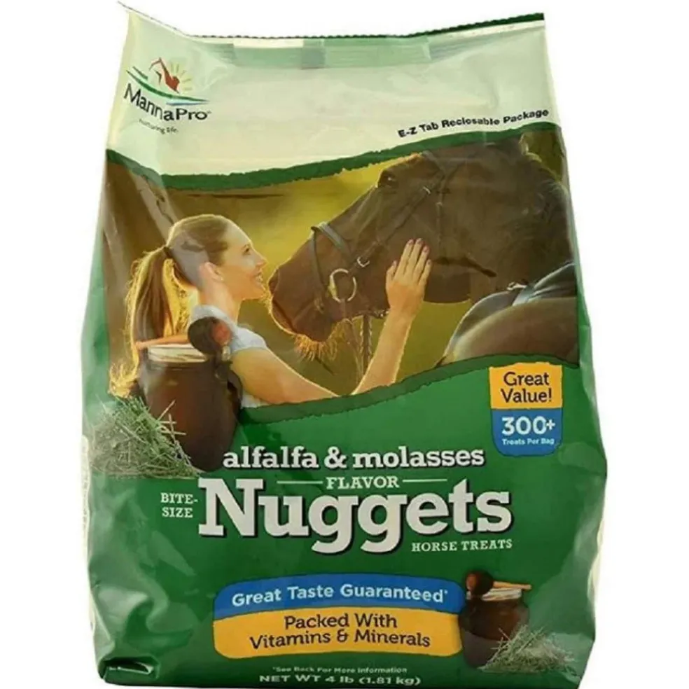 Manna Pro Alfalfa & Molasses Bite-Sized Nugget Treats for Horses