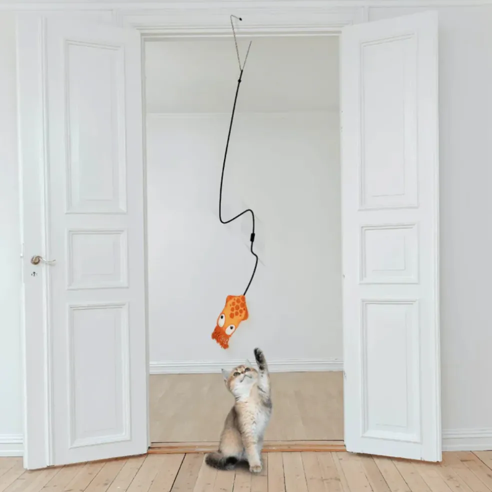 Meowijuana Refillable Jump 'n' Jamb Deep Sea Squid Hanging Cat Toy