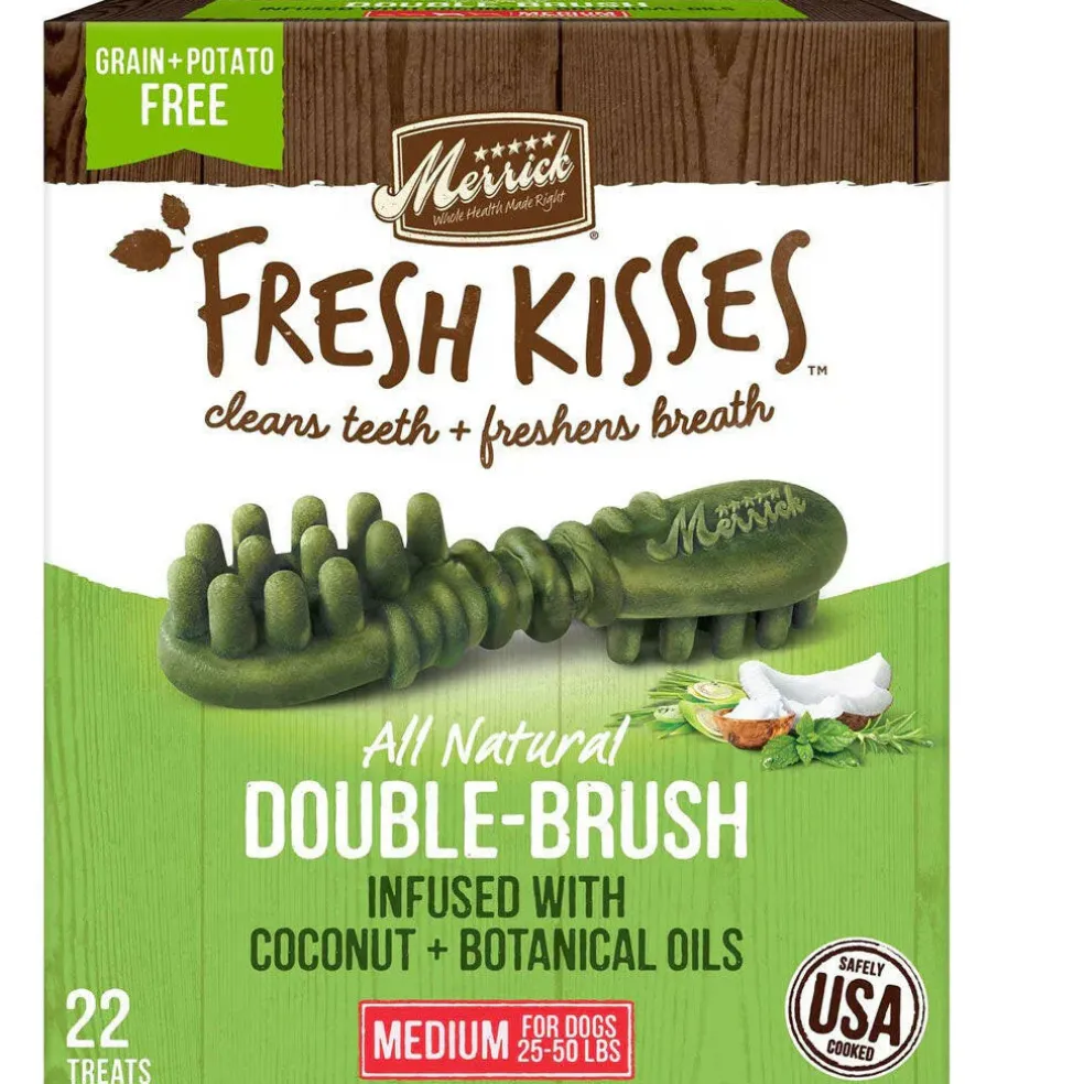 Merrick Fresh Kisses Double-Brush Coconut & Botanical Oil Dental Dog Treats, Medium