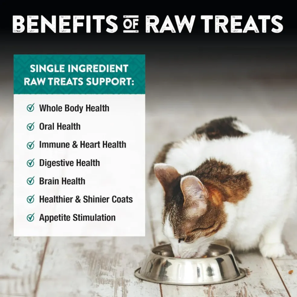 Northwest Naturals Freeze-Dried Chicken Necks Treats for Dogs & Cats (4 oz)