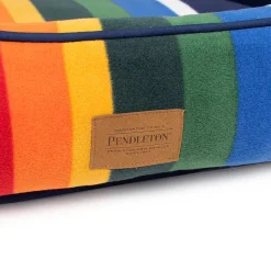 Pendleton Crater Lake National Park Kuddler Pet Bed
