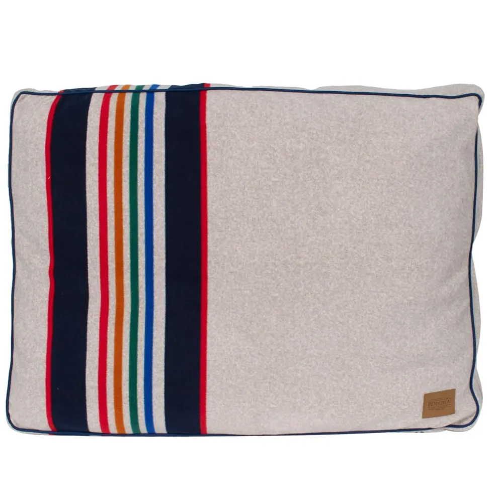 Pendleton Yellowstone National Park Pillow Bed with Removable Cover