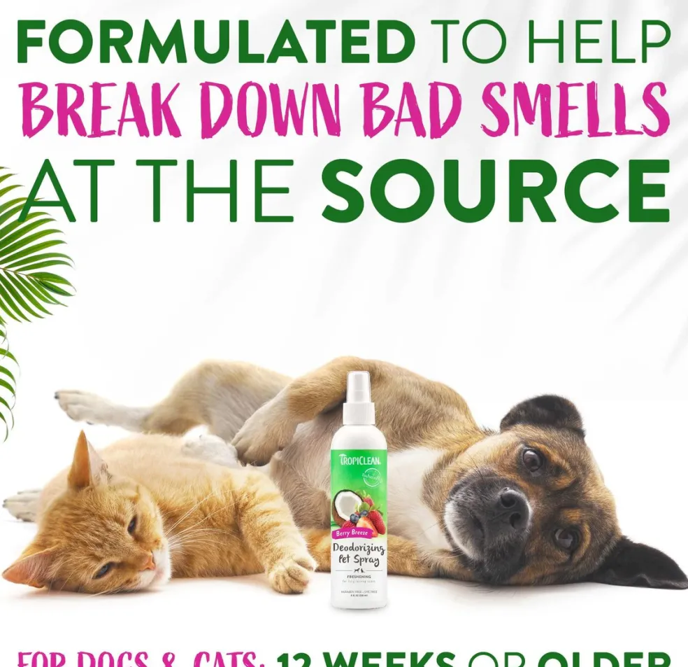 Tropiclean Berry Breeze Deodorizing Spray for Pets (8 oz)